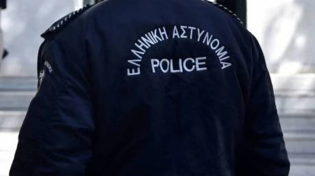 Στόχος αγνώστων σπίτι αστυνομικού στο κέντρο της Θεσσαλονίκης: Έριξαν μπογιές και τρικάκια