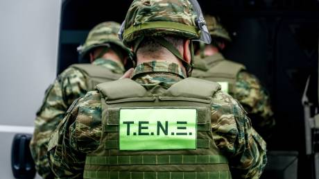 Συναγερμός στην Πεύκη μετά από εύρεση οβίδας σε υπό ανέγερση οικοδομή - Αποκλείστηκε η περιοχή