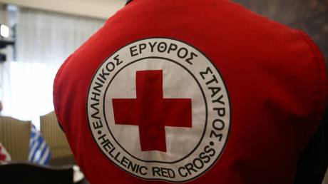 Ελληνικός Ερυθρός Σταυρός: Eκδήλωση ευαισθητοποίησης κατά του καρκίνου στo Σύνταγμα