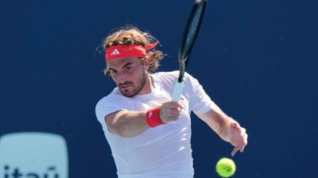 «Βουτιά» στην παγκόσμια κατάταξη του τένις για τον Στέφανο Τσιτσιπά