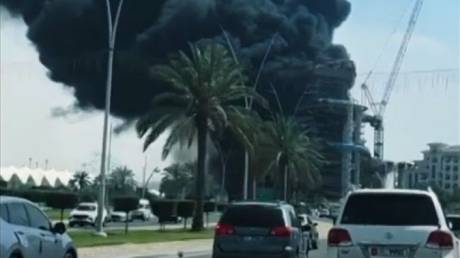 Παραμένει εγκλωβισμένη η ομάδα μπάσκετ του Άρη Κ18 στο Άμπου Ντάμπι