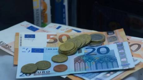 Νέα ρύθμιση 72 δόσεων: Που καθορίζεται το ποσό ελάχιστης δόσης - Ποιοι μένουν εκτός
