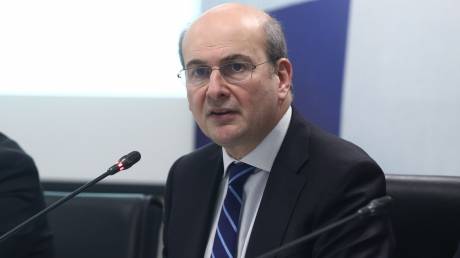 Χατζηδάκης: Να μην αδικούμε τους άνδρες και τις γυναίκες του Λιμενικού