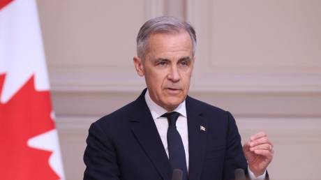 «Λίμνη Οντάριο, σήμερα και για πάντα»: Η απάντηση του Καναδά στο διάταγμα Τραμπ 