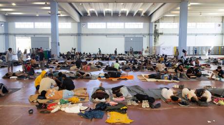 Πάνω από 200 μετανάστες έφθασαν με λέμβους στην Κρήτη το τελευταίο 24ωρο