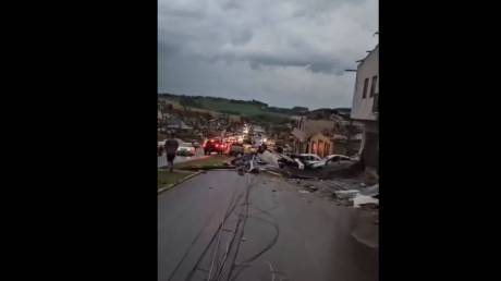 Βραζιλία: Τουλάχιστον πέντε νεκροί και εκατοντάδες τραυματίες από ανεμοστρόβιλο που κατέστρεψε πόλη