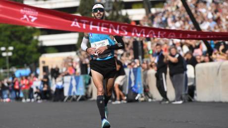 «Sold out» σε λιγότερο από 36 ώρες στον 43ο Αυθεντικό Μαραθώνιο της Αθήνας