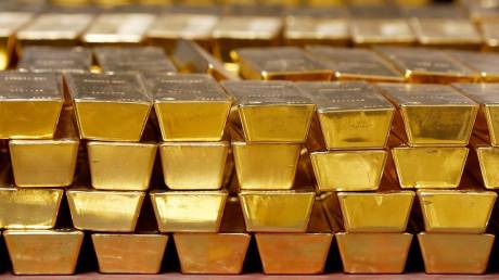 Άλμα 2,4% στον χρυσό παρά την εύθραυστη εκεχειρία - Τι βλέπουν οι αναλυτές