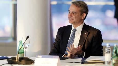 Η ανάρτηση Μητσοτάκη για επιστολική ψήφο: «Πιο εύκολη από ποτέ η συμμετοχή αποδήμων στις εκλογές»