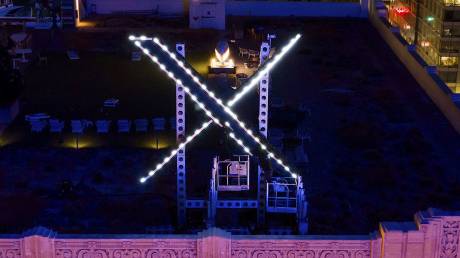 Έφοδος στα γραφεία του «X» στη Γαλλία - Έρευνες για την πλατφόρμα του Ίλον Μασκ