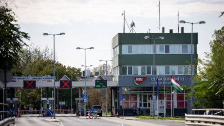 Πως η Ουγγαρία χρηματοδοτεί την πολεμική μηχανή της Ρωσίας - Ο ρόλος του Όρμπαν