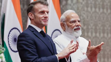 «Η τεχνητή νοημοσύνη πρέπει να ανήκει σε όλους» - Τι είπαν Μακρόν, Μόντι και Γκουτέρες