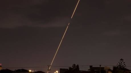 Ομοβροντία ρουκετών της Χεζμπολάχ στο Ισραήλ: Περίπου 100 εκτοξεύθηκαν από το Λίβανο