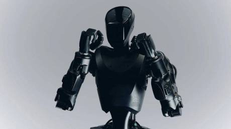 Η Ουκρανία δοκιμάζει στο πεδίο της μάχης τα πρώτα ανθρωποειδή ρομπότ - στρατιώτες