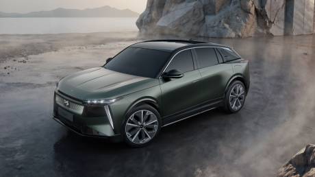 Νέο DS N°7 με multi-energy στρατηγική και premium φιλοδοξίες