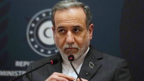 Αραγτσί: Θα συνεχιστούν οι διαπραγματεύσεις μετά την υπογραφή της συμφωνίας στην Ελβετία