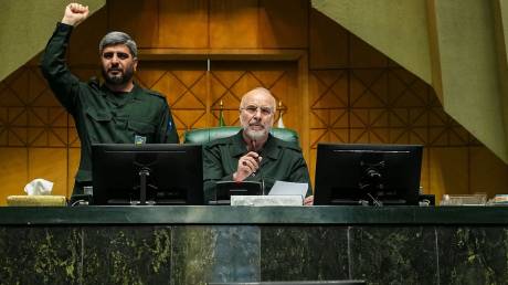 Μπαγκέρ Γκαλιμπάφ: Ο Ιρανός πρόεδρος του κοινοβουλίου «εκλεκτός» του Τραμπ για συνομιλίες