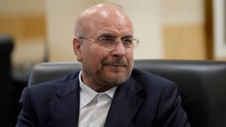 Γκαλιμπάφ: H Τεχεράνη δεν αποσπά παραχωρήσεις μέσω του διαλόγου αλλά με πυραύλους