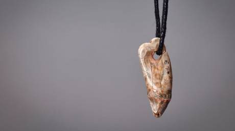 Κόσμημα 15.000 ετών αποκαλύπτει τα μυστικά των ανθρώπων της Εποχής των Παγετώνων