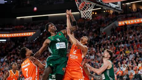 Βαλένθια - Παναθηναϊκός 102-84: Ξέμειναν από ενέργεια οι «Πράσινοι» και γνώρισαν την ήττα