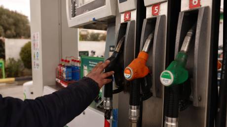 Έως τις 30 Απριλίου ανοιχτή η πλατφόρμα για τις αιτήσεις Fuel Pass - Τα ποσά ανά περιοχή