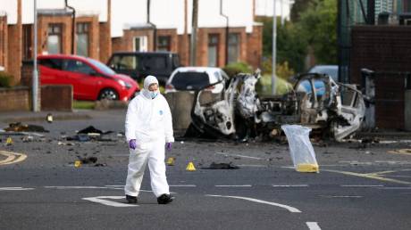 Βόρεια Ιρλανδία: Με βομβιστικές επιθέσεις σε σπίτια αστυνομικών απειλεί ο «νέος IRA»