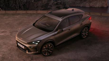 Γιατί η Cupra αποφεύγει τα έντονα χρώματα για τα μοντέλα της;