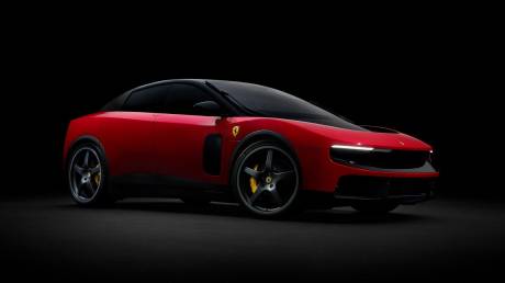 Η ηλεκτρική Ferrari Luce πολώνει και διχάζει!