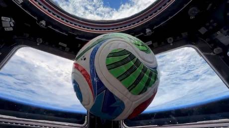 Ποδόσφαιρο σε μικροβαρύτητα: Πώς η NASA μελετά την μπάλα του Μουντιάλ στο διάστημα