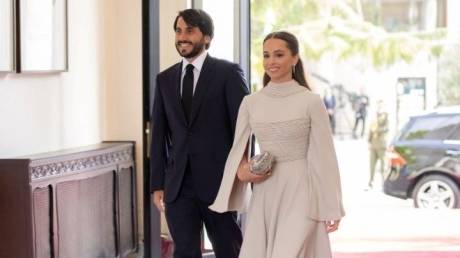 Ιορδανία: Η πριγκίπισσα Ιμάν έφερε στον κόσμο δίδυμα κοριτσάκια - Ο ελληνικής καταγωγής σύζυγός της