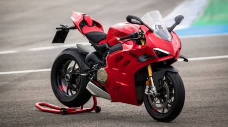 Η Volkswagen εξετάζει την πώληση της Ducati