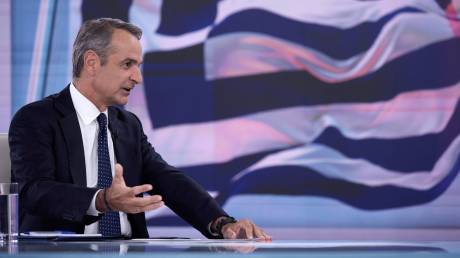 Ο αιφνιδιασμός Μητσοτάκη με τον ΕΦΚ στα καύσιμα και το «τέρας» της αστάθειας 