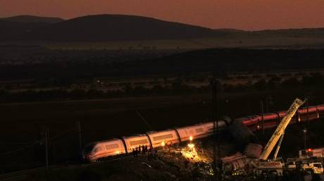 «Είδα νεκρούς κάτω από το τρένο»: Συγκλονιστικές μαρτυρίες από το πολύνεκρο δυστύχημα στην Ισπανία