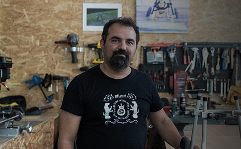 Βασίλης Τζιγκούρας