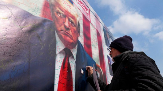 Τα «καυτά» ερωτήματα για την εκεχειρία μεταξύ Ισραήλ και Ιράν και το μεγάλο «στοίχημα» Τραμπ