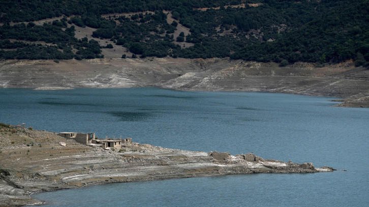 Γέμισε ξανά η Λίμνη του Μόρνου: Επιπλέον 47 εκατ. κυβικά νερού σε έναν μήνα