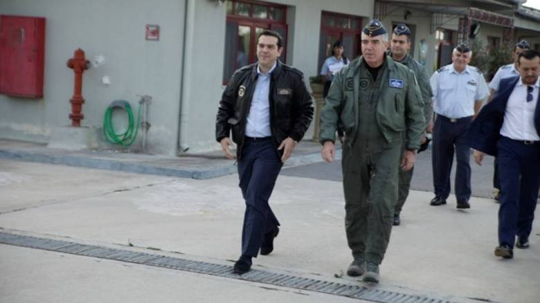 Από τον Κωνσταντίνο Μητσοτάκη σε F16 στον Αλέξη Τσίπρα με στολή παραλλαγής