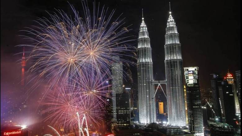 Η Πρωτοχρονιά σε όλο τον κόσμο