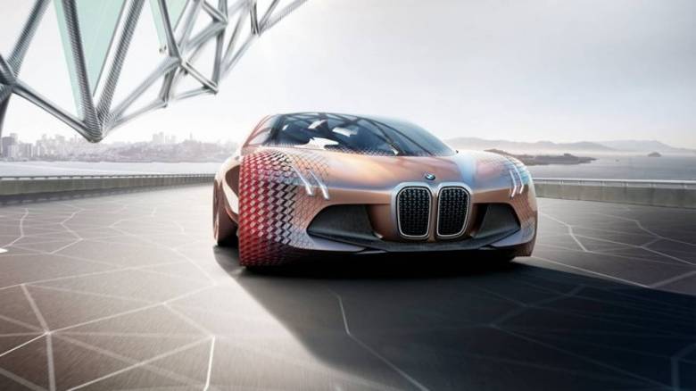 Με το Vision Next 100 η BMW γιορτάζει τα πρώτα 100 χρόνια της και προλογίζει τα επόμενα