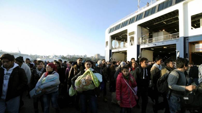 Μυτιλήνη: Τρεις συλλήψεις για κατοχή και διακίνηση πλαστών εγγράφων σε πρόσφυγες