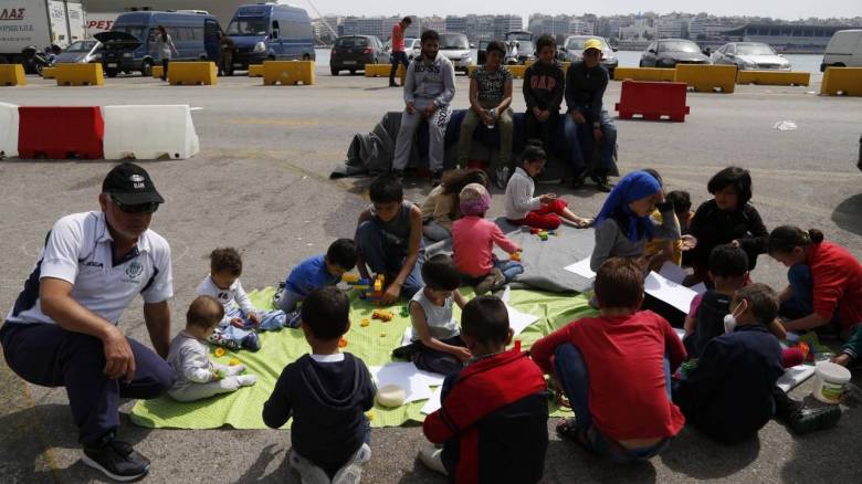 Έκτακτη επιχορήγηση 640.000 ευρώ σε ΟΤΑ του Αιγαίου για το προσφυγικό