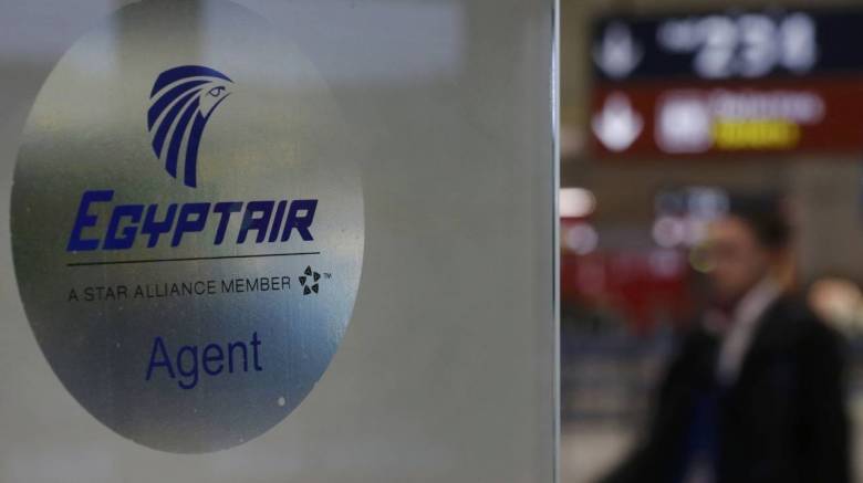 EgyptAir: Κανένα ενδεχόμενο δεν πρέπει να αποκλειστεί, λέει ο Βαλς