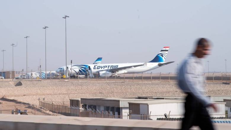 EgyptAir: Δεν ανήκουν στο αεροσκάφος τα συντρίμμια