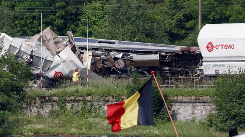 Βέλγιο: Τρεις νεκροί από σύγκρουση τραίνων