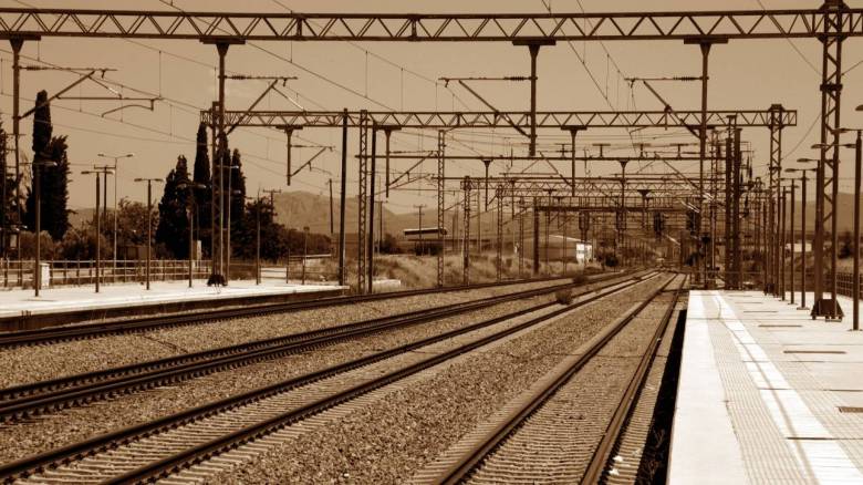 Χειρόφρενο για πέντε ημέρες στα τρένα