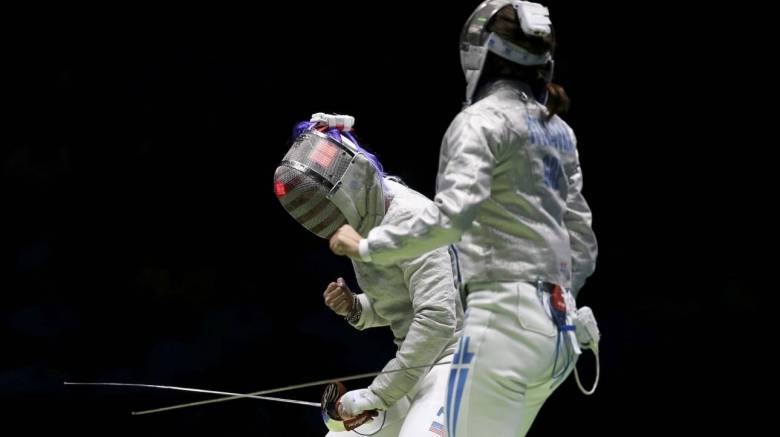 Ρίο 2016: άνετα στους 16 της ξιφασκίας η Βάσω Βουγιούκα