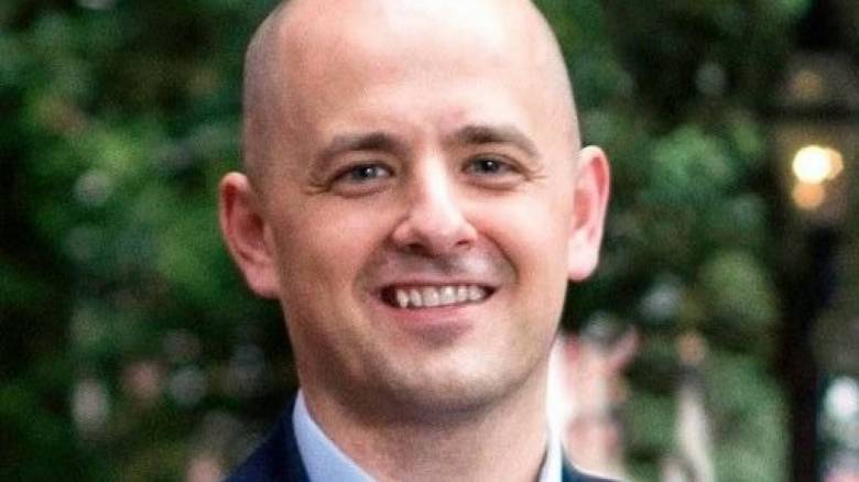 Απογοητευμένοι Ρεπουμπλικάνοι προτείνουν ως ανεξάρτητο βουλευτή πρώην αξιωματούχο της CIA