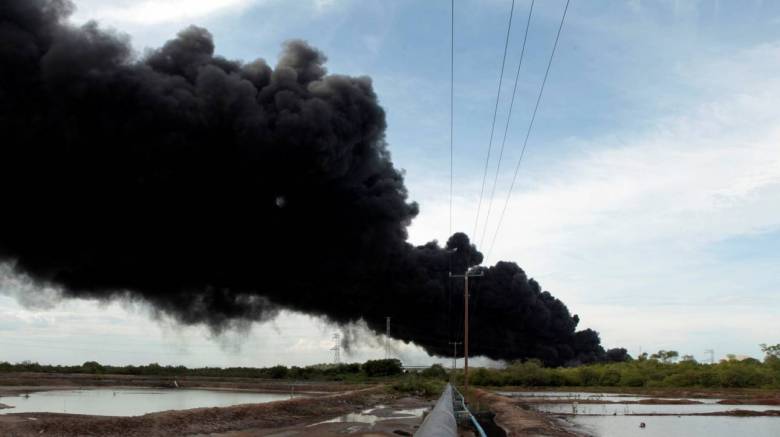 Νικαράγουα: Τεραστίων διαστάσεων πυρκαγιά στο μοναδικό διυλιστήριο της χώρας