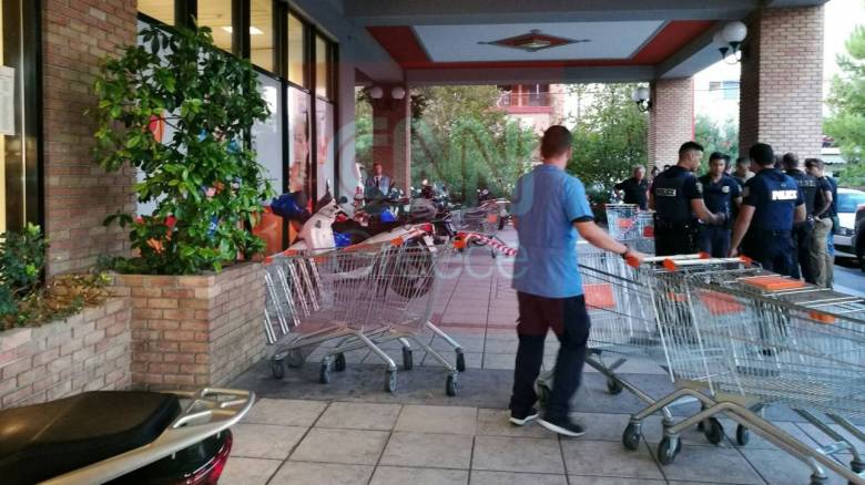 Ληστεία με πυροβολισμούς στον «Σκλαβενίτη» της Χαλκηδόνας