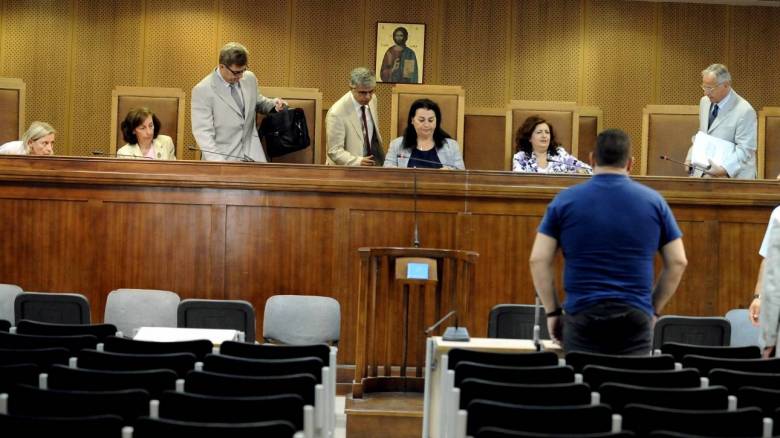 Δίκη Χρυσής Αυγής: «Ήταν σαν να ήρθαν να με σφάξουν» κατέθεσε ο Αιγύπτιος ψαράς